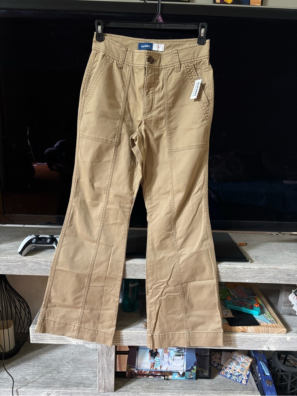 Old Navy Wide-Leg Utility Jeans in Khaki - Picture 2 of 5